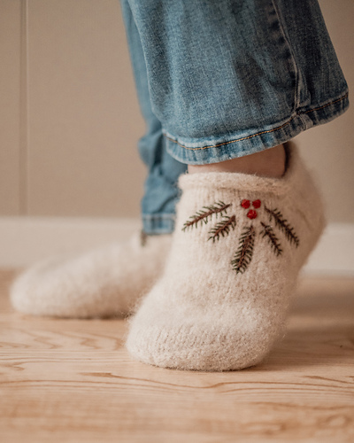 Community Slippers