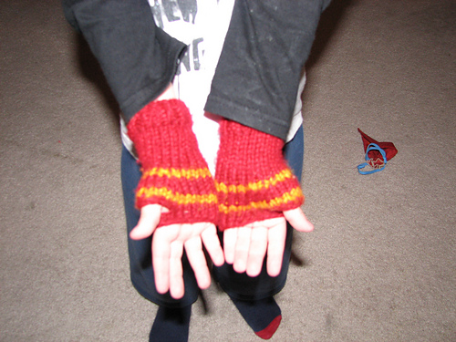 Hogwarts Fingerless House Gloves
