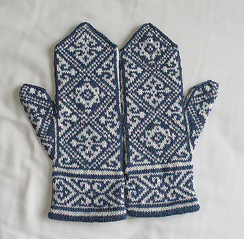 Egyptian Mittens