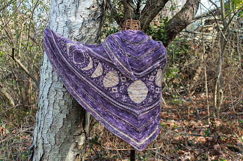 Wisdom of the Moon Shawl