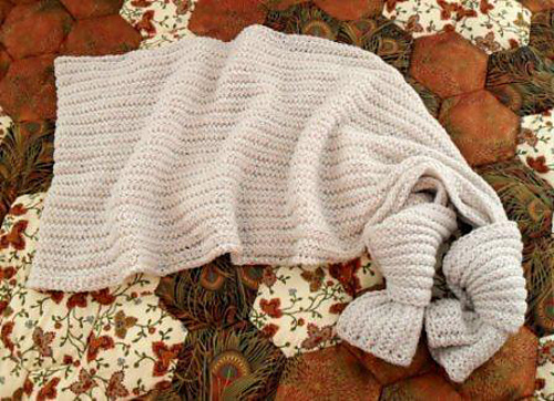 Old-Fashioned Lacey Scarf