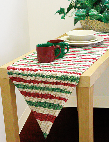 Table Runner to Crochet