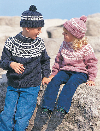 Pullover & Toque: Toque
