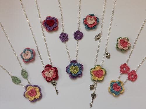 Crocheted Flower Necklace