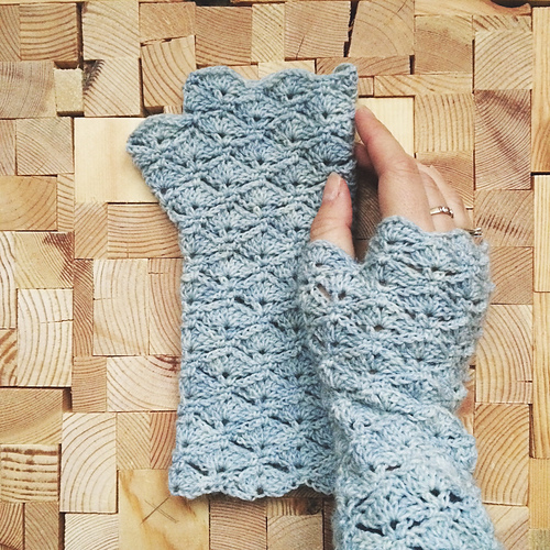 Fingerless Gloves