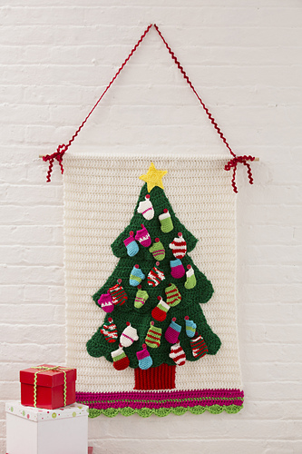 Christmas Tree Wall Hanging
