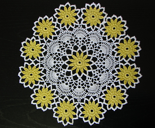 Black Eyed Susan Doily #D-207