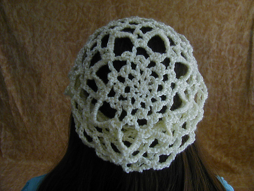 Dee-lightful Snowflake Tam