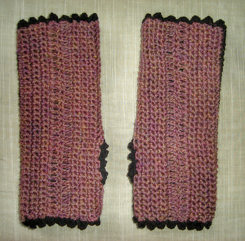 Bicolor Fingerless Mittens
