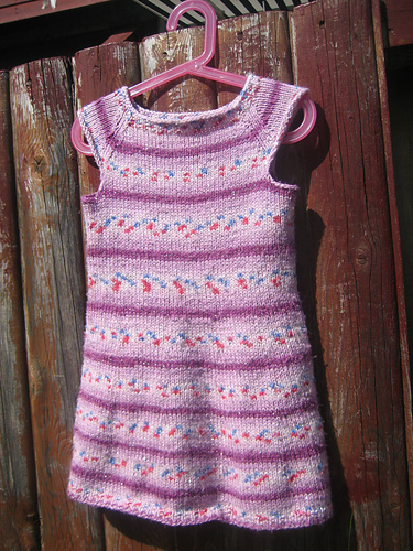 A simple seamless dress