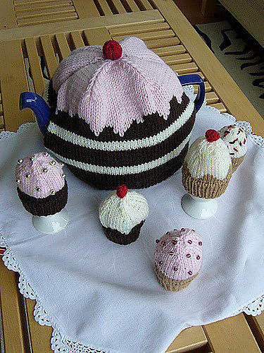 Cup Cake Egg Cosies