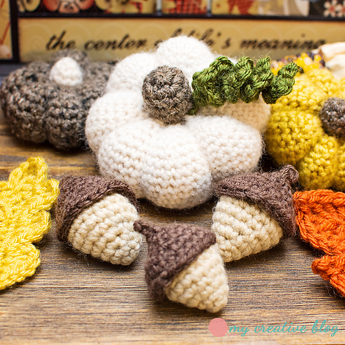 Amigurumi Acorn