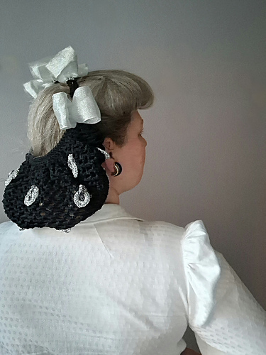 Bow Snood #1152