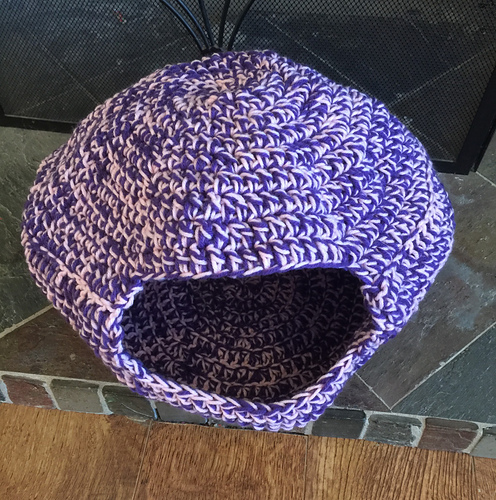 Cat/ Puppy Cave