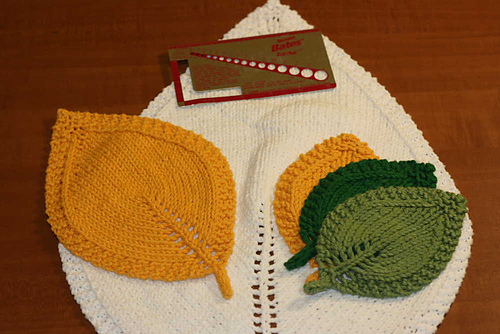 A Leaf in Three Sizes