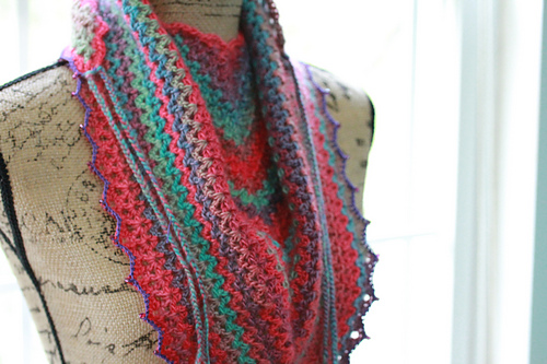 V-eekender Scarf/Shawlette