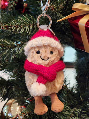 Basic Scarf & Beanie for Jellycat Peanut bag charm