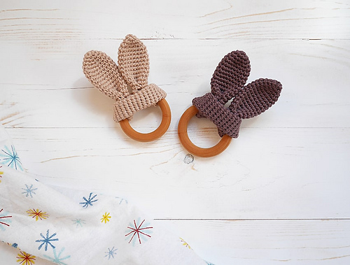Bunny teether