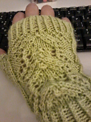 Janus Mittens & Hat
