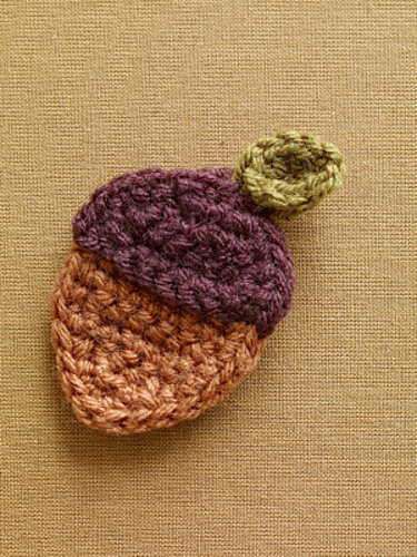 Acorn Brooch