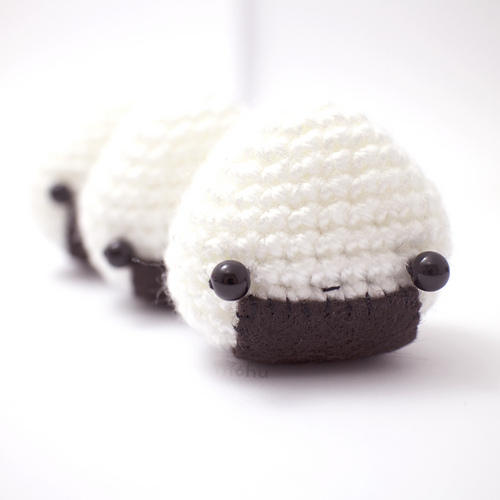 onigiri rice ball amigurumi