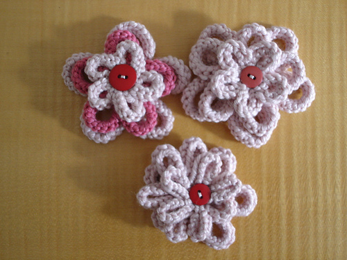 Loop Flower Brooch