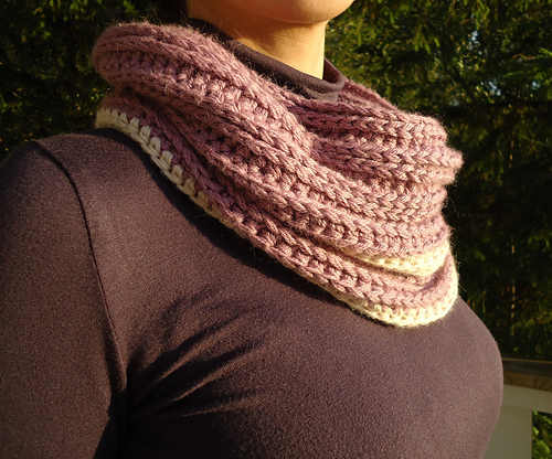 Arctic Summer Cowl