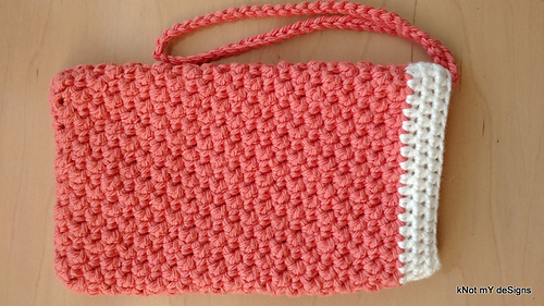 Griddle Mobile Wristlet Pouch