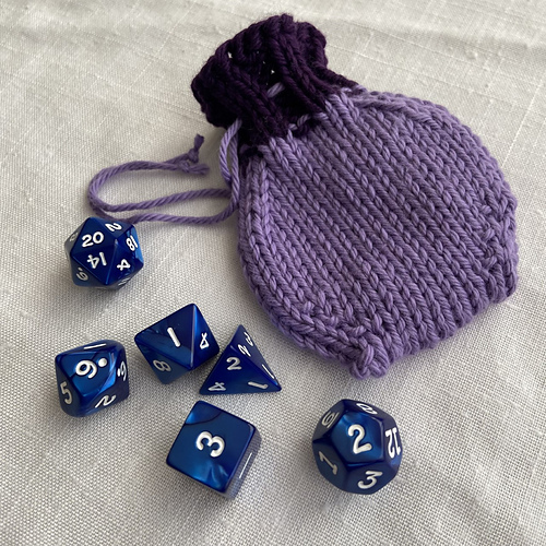 No Seam Dice Pouch