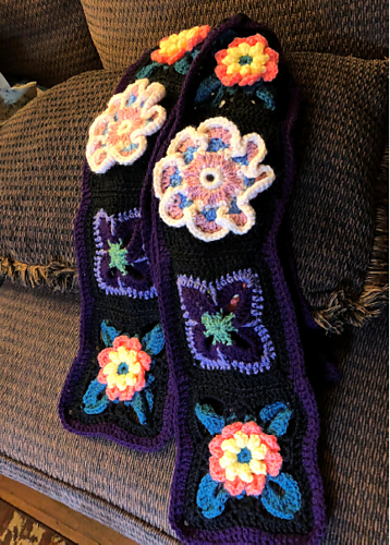 Jette's Flower Scarf