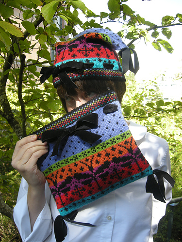 Ebony Jewelwing Hat & Bag