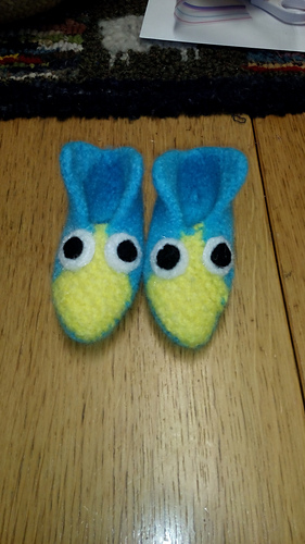 Eight square elf slippers
