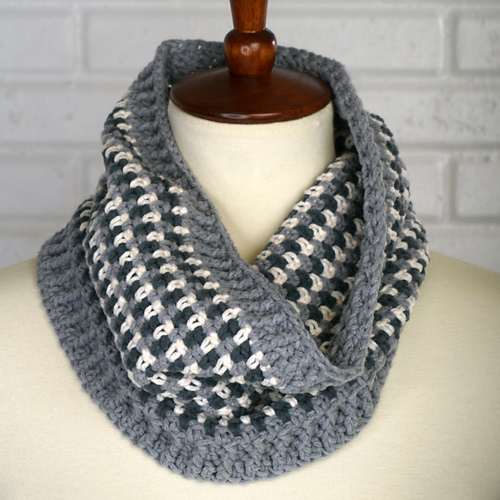 Autumn Amore Cowl