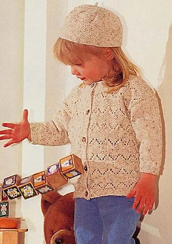 b5-4 Cardigan and hat
