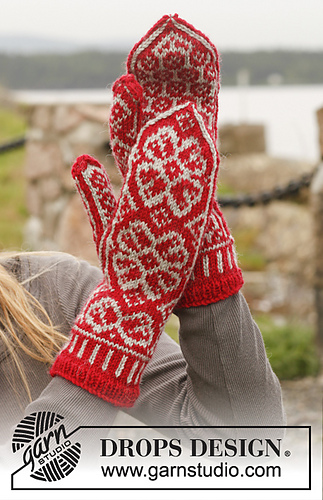 150-3 Winter Rose Gloves
