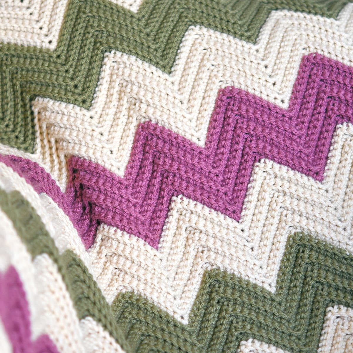 Grandma's Vintage Afghan Free Crochet Pattern