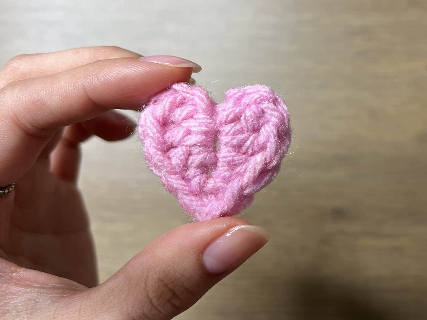 No Magic Ring Mini Crochet Heart Applique