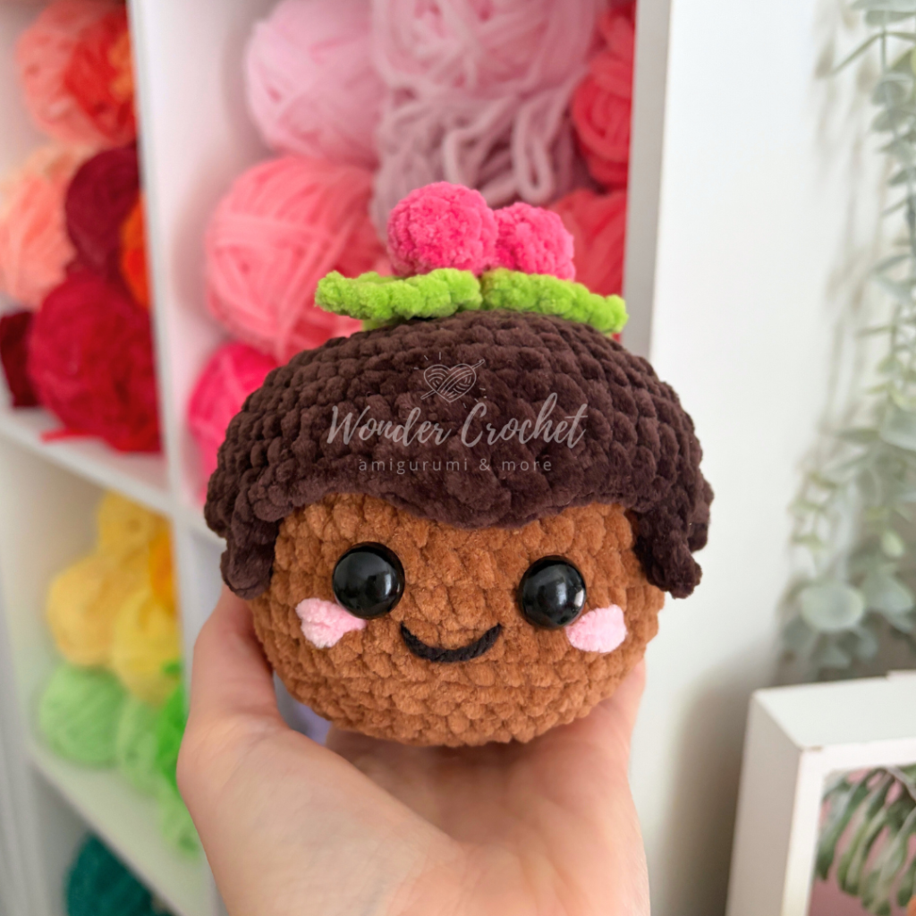Cute & Easy Cake Amigurumi Free Crochet Pattern
