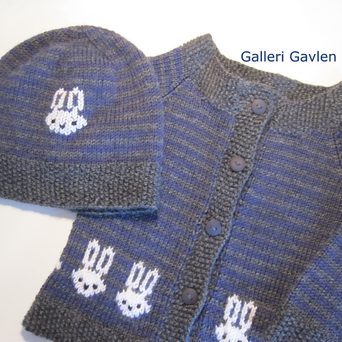 Kanin-cardigan med hue