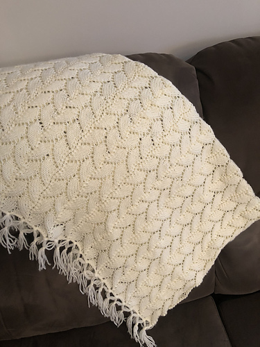 Knitted Shawl #5157