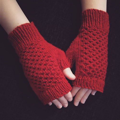 The Bee's Knuckles
