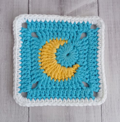 Moon Granny Square