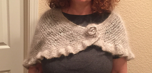 Minuscule Shawlette