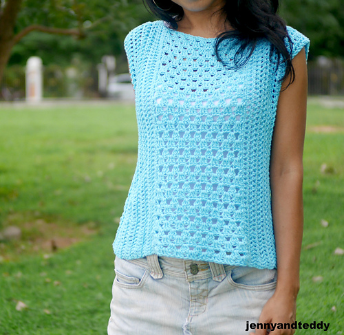 modern summer top tee