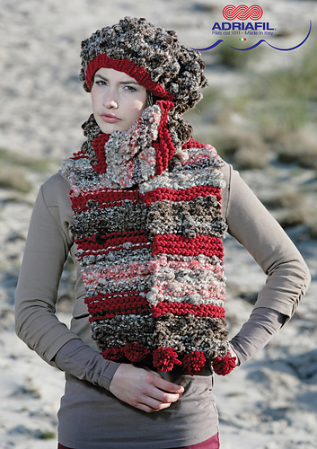 beret and scarf Cher
