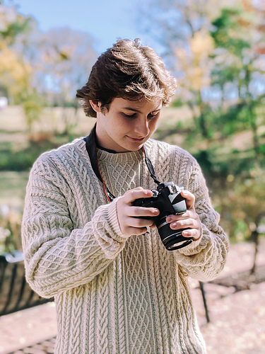 The Handsome Chris Pullover