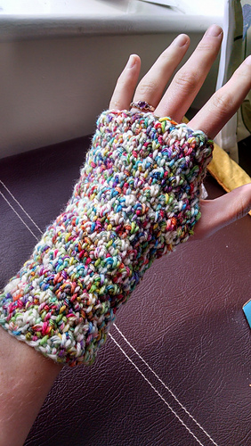 Warm & Simple Fingerless Gloves