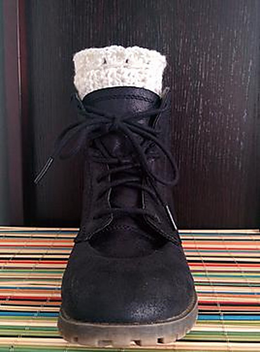 Cross Cable Boot Cuff