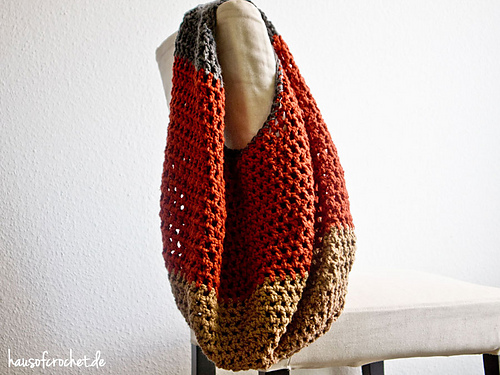 Gestreifte XXL Hobo Bag