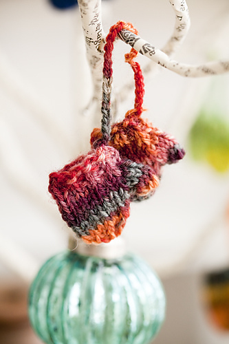 #13 Mitten Ornaments